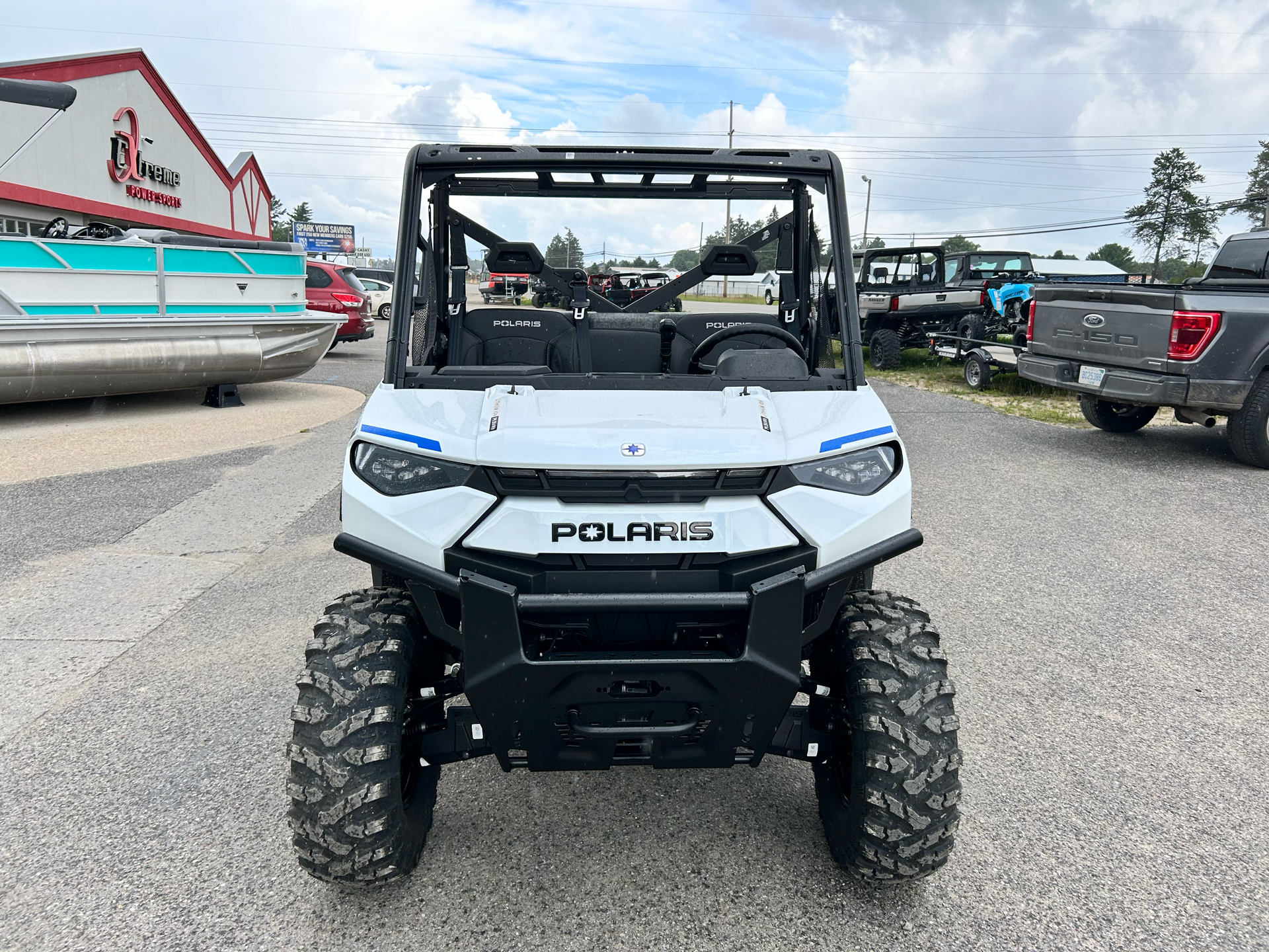 2024 Polaris Ranger XP Kinetic Premium in Gaylord, Michigan - Photo 2