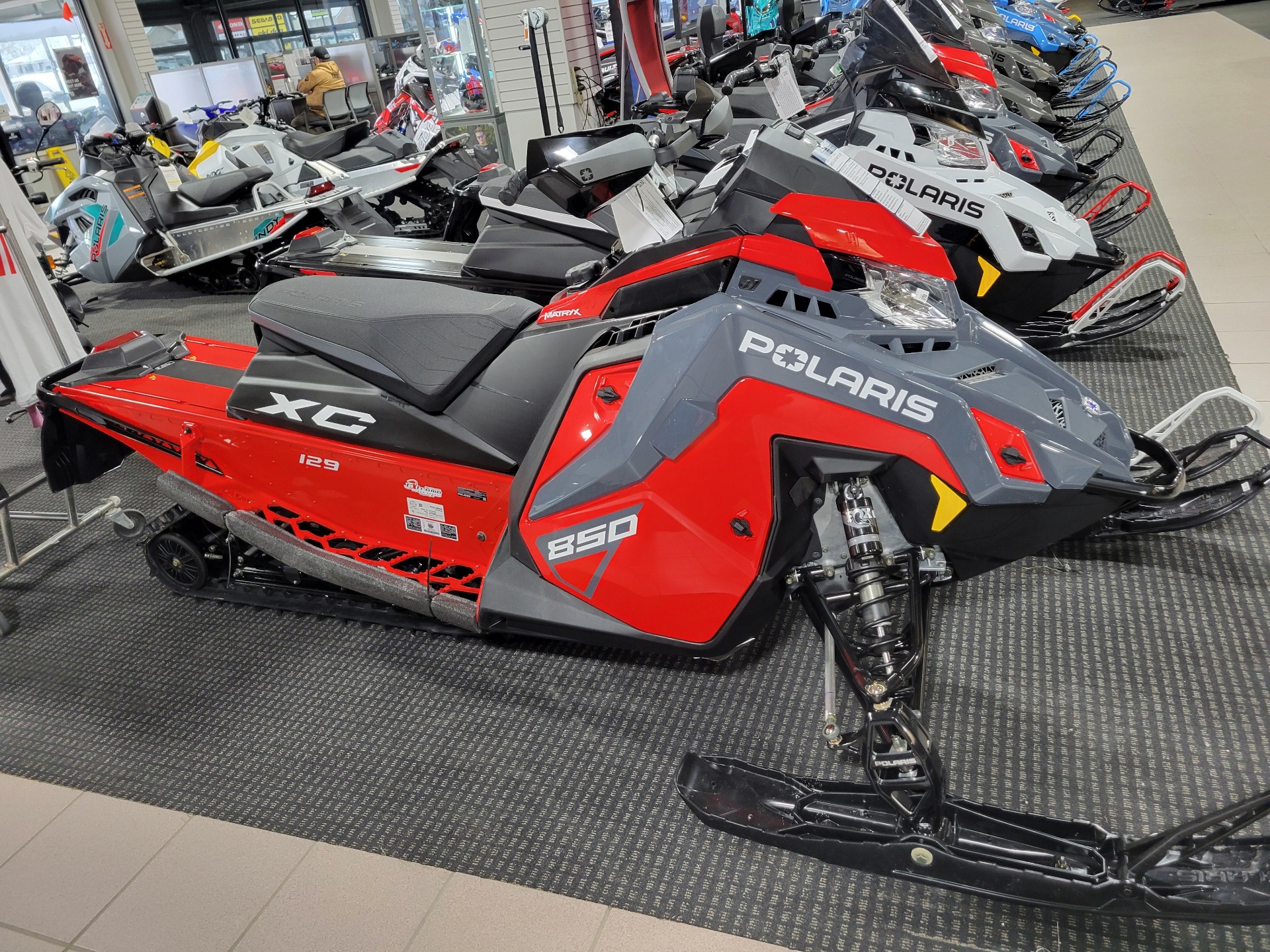 2024 Polaris 850 Indy XC 129 ES in Gaylord, Michigan - Photo 2