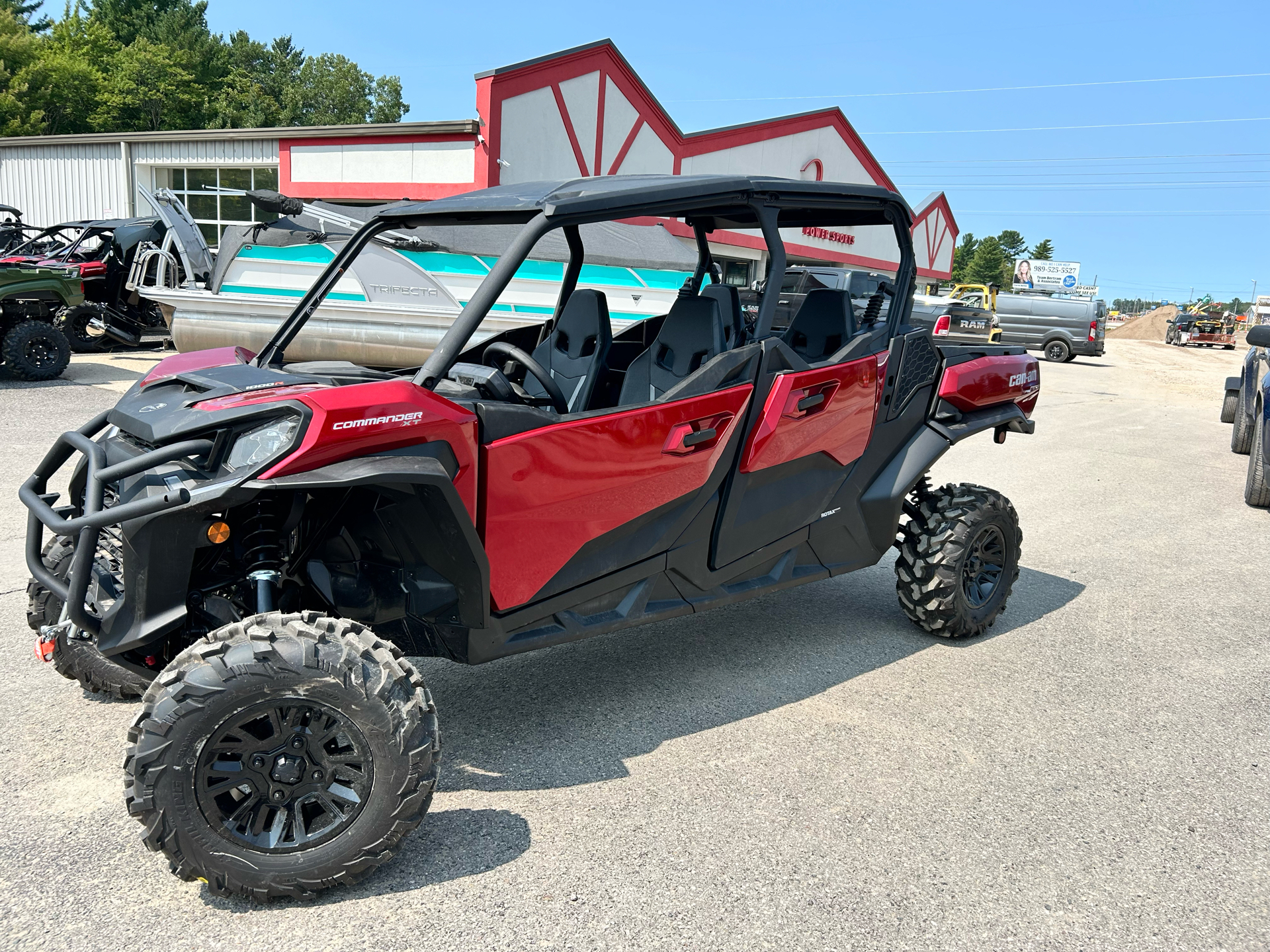 2024 Can-Am Commander MAX XT 1000R in Gaylord, Michigan - Photo 1