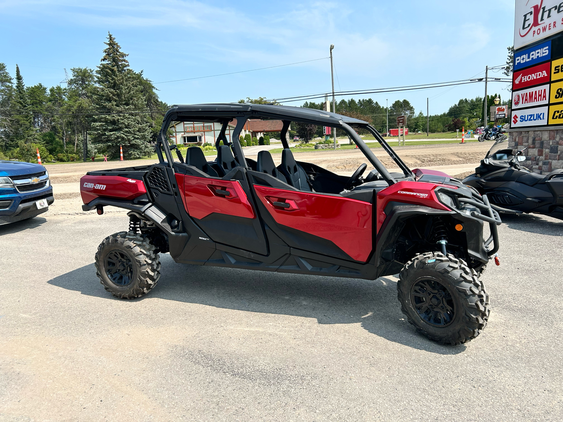 2024 Can-Am Commander MAX XT 1000R in Gaylord, Michigan - Photo 3