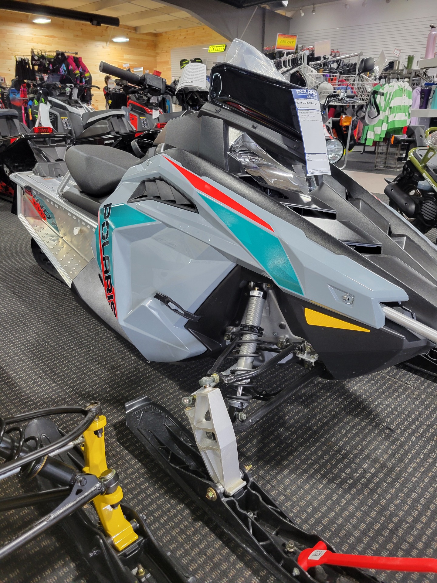 2024 Polaris 550 Indy EVO 121 ES in Gaylord, Michigan - Photo 1