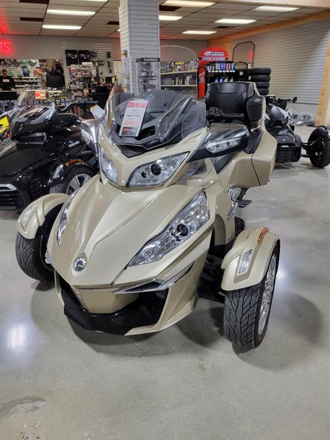 2017 Can-Am Spyder RT Limited in Gaylord, Michigan - Photo 1