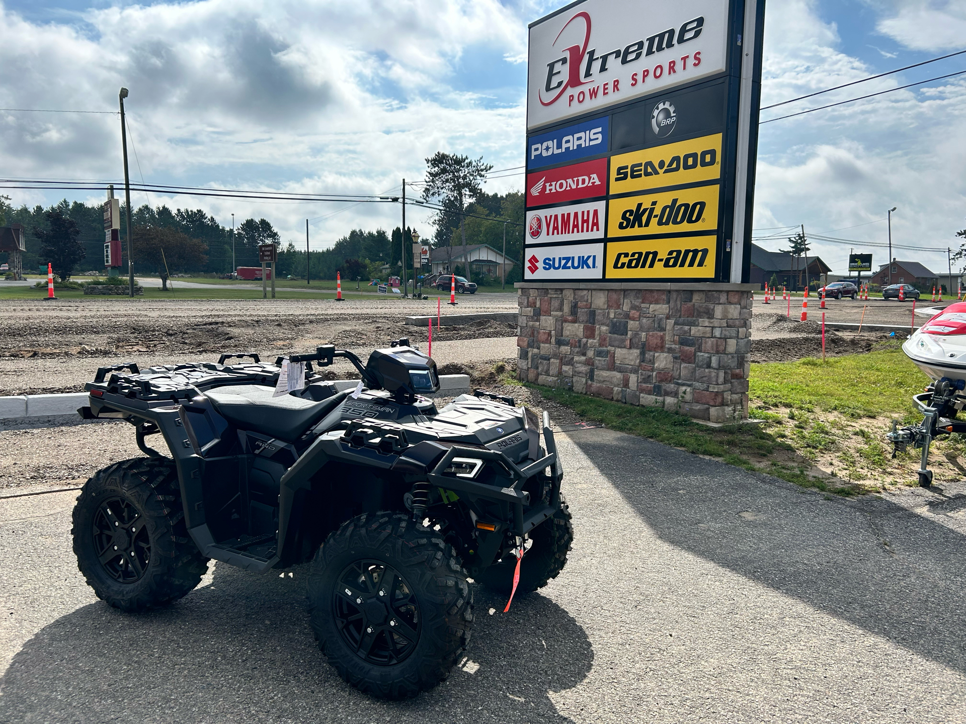 2024 Polaris Sportsman 850 Ultimate Trail in Gaylord, Michigan - Photo 2