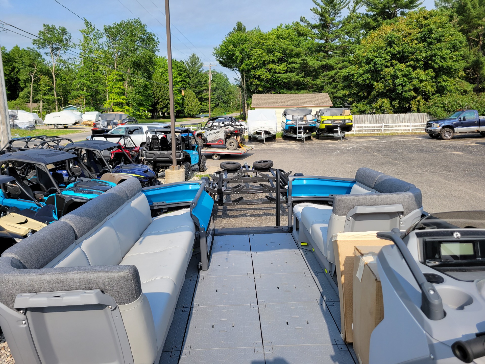 2023 Sea-Doo SWITCH CRUISE 21' 230 in Gaylord, Michigan - Photo 6