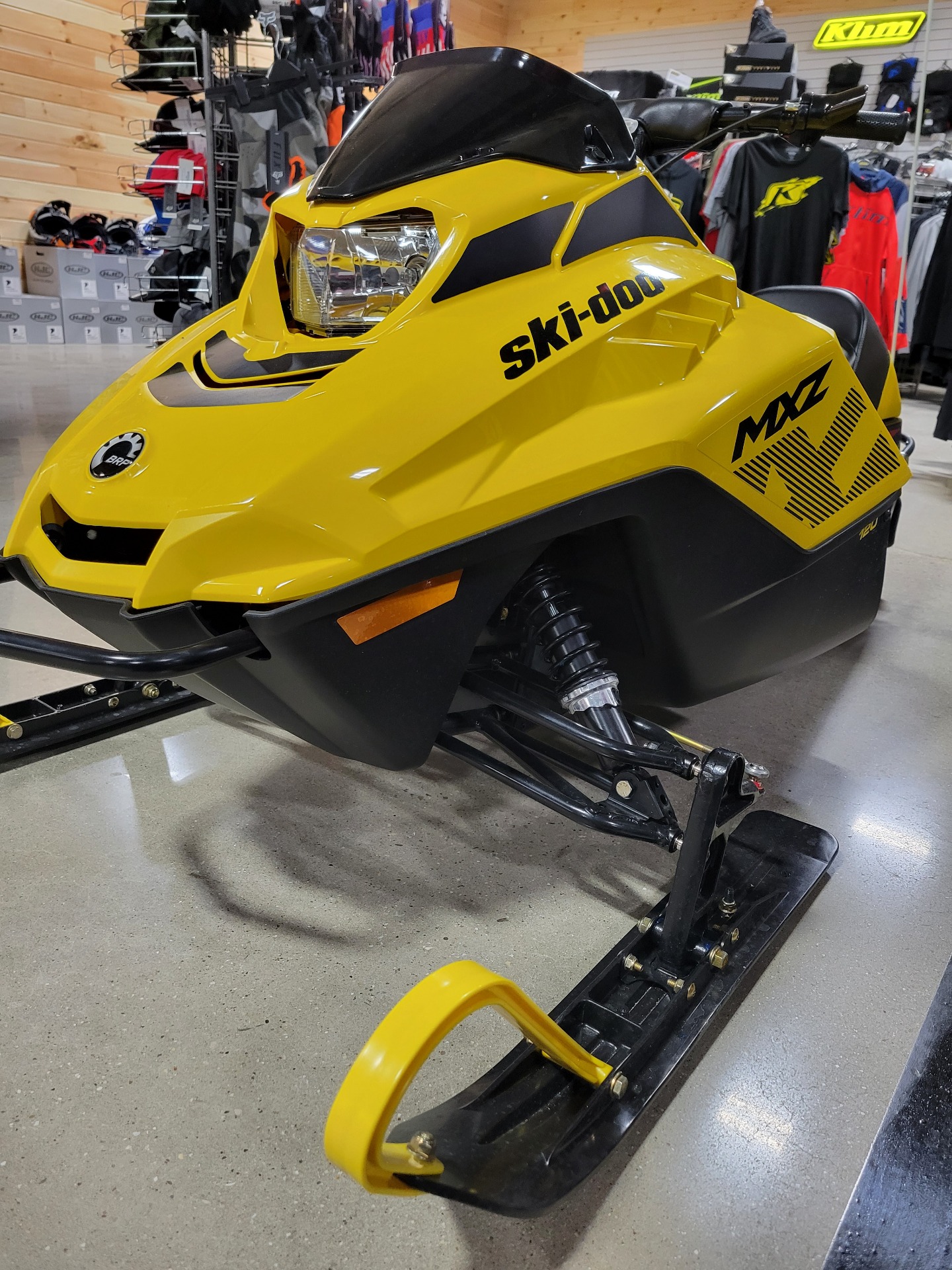 New 2024 Ski-Doo MXZ 120 Cobra 0.75, Gaylord MI | Specs, Price, Photos ...