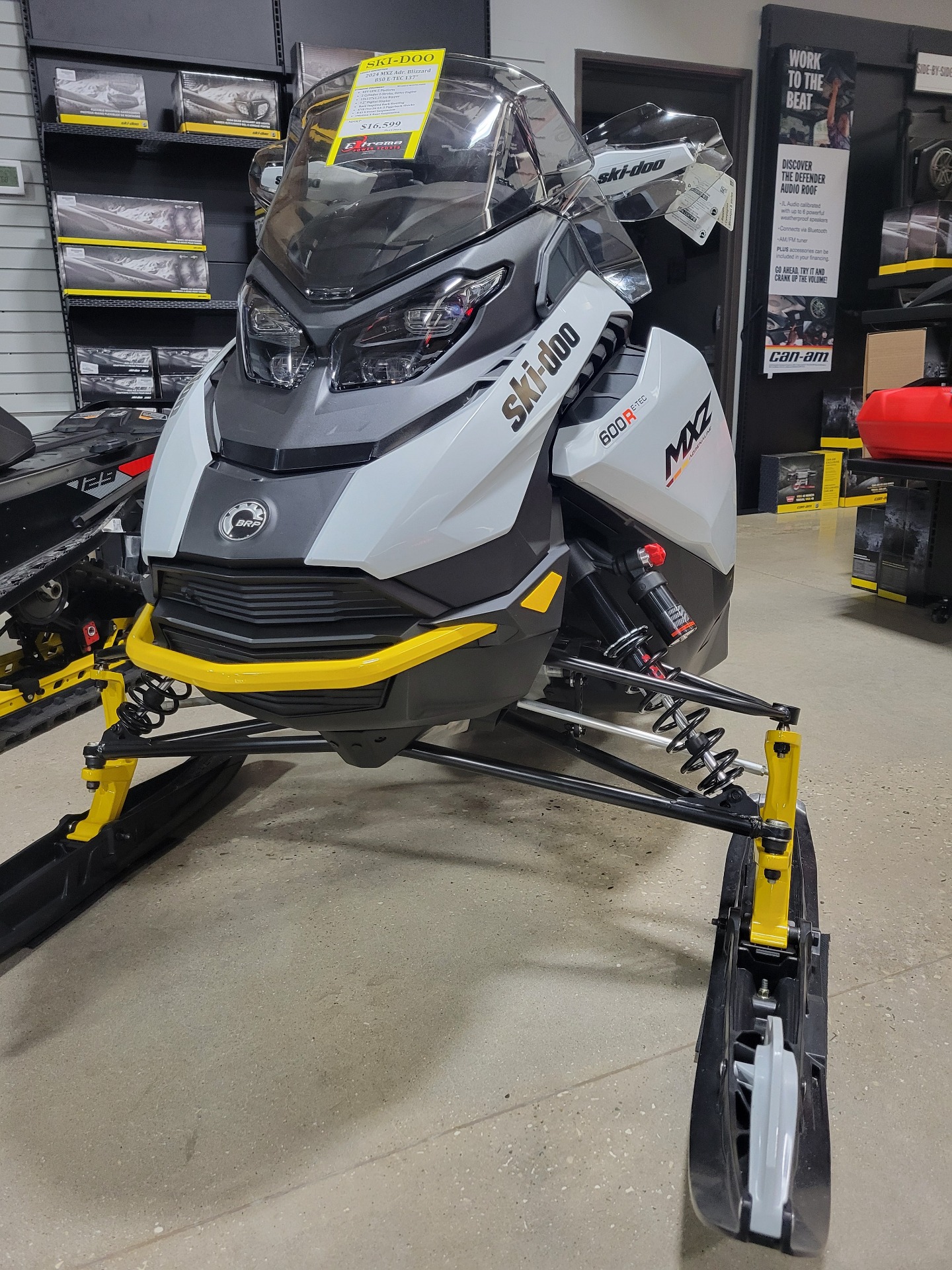 New 2024 SkiDoo MXZ Adrenaline with Blizzard Package 137 600R ETEC ES