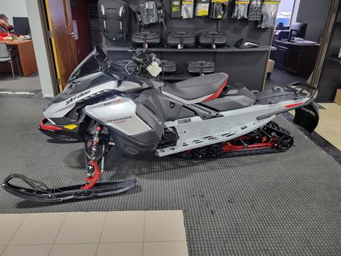 2024 Ski-Doo Renegade X-RS 900 ACE Turbo R ES Ripsaw 1.25 w/ 10.25 in. Touchscreen in Gaylord, Michigan - Photo 2