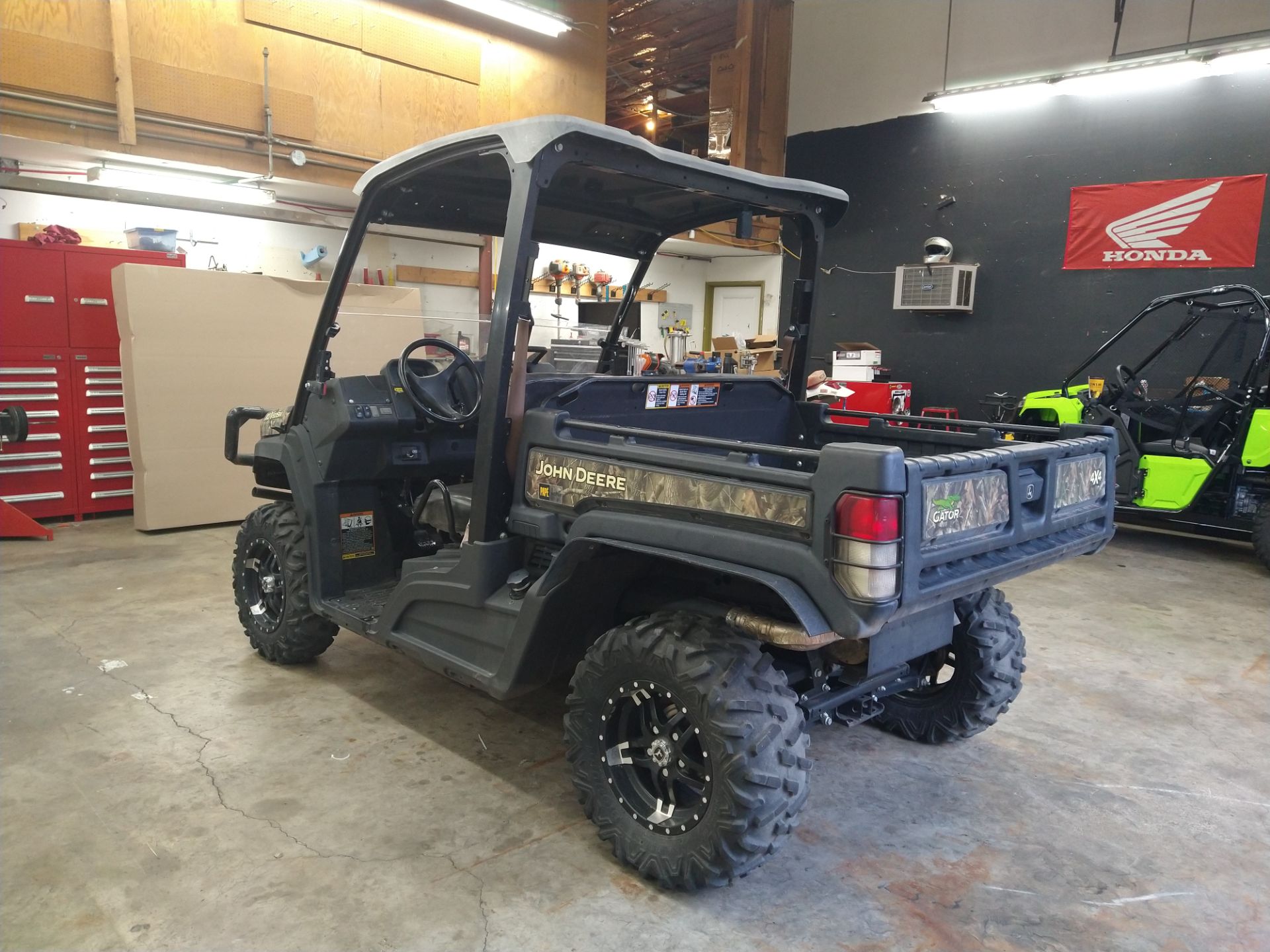 Used 2018 John Deere Gator XUV835M, Moscow ID | Specs, Price, Photos ...