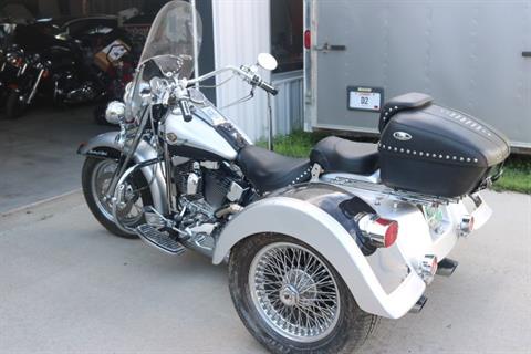 2003 Harley-Davidson FLSTC/FLSTCI Heritage Softail® Classic in Pierre, South Dakota - Photo 3