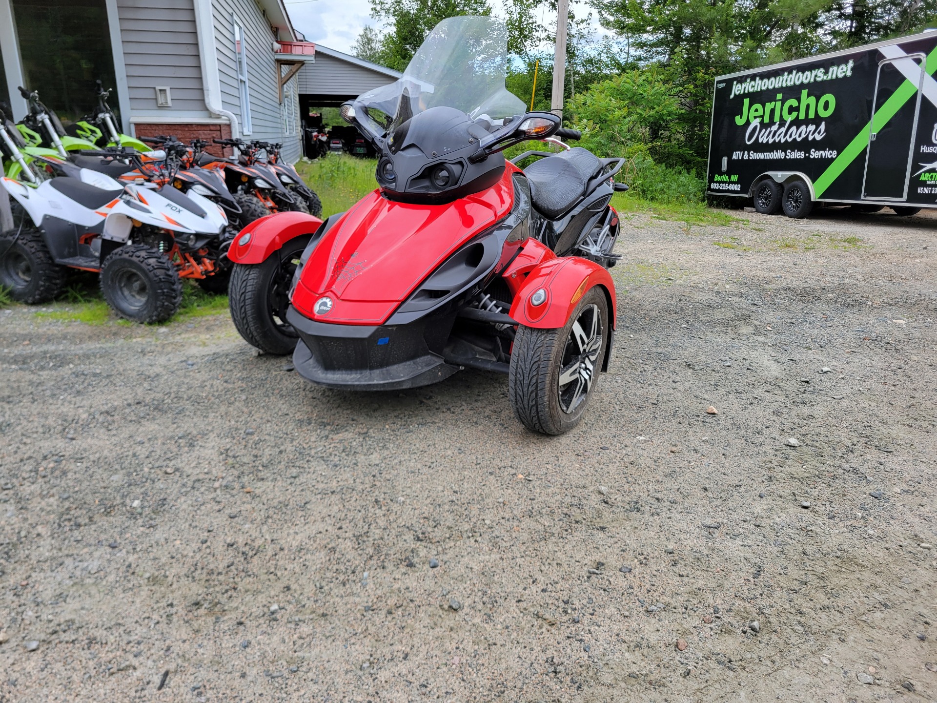 2009 Can-Am Spyder™ GS Roadster with SM5 Transmission (manual) in Berlin, New Hampshire - Photo 1