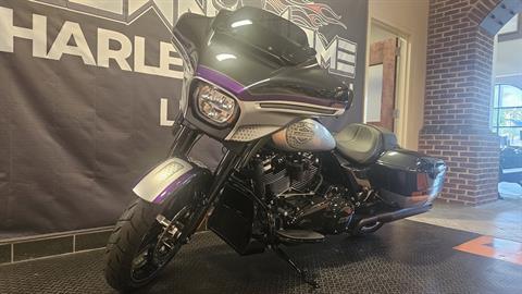 2024 Harley-Davidson Street Glide® in Burlington, North Carolina - Photo 12