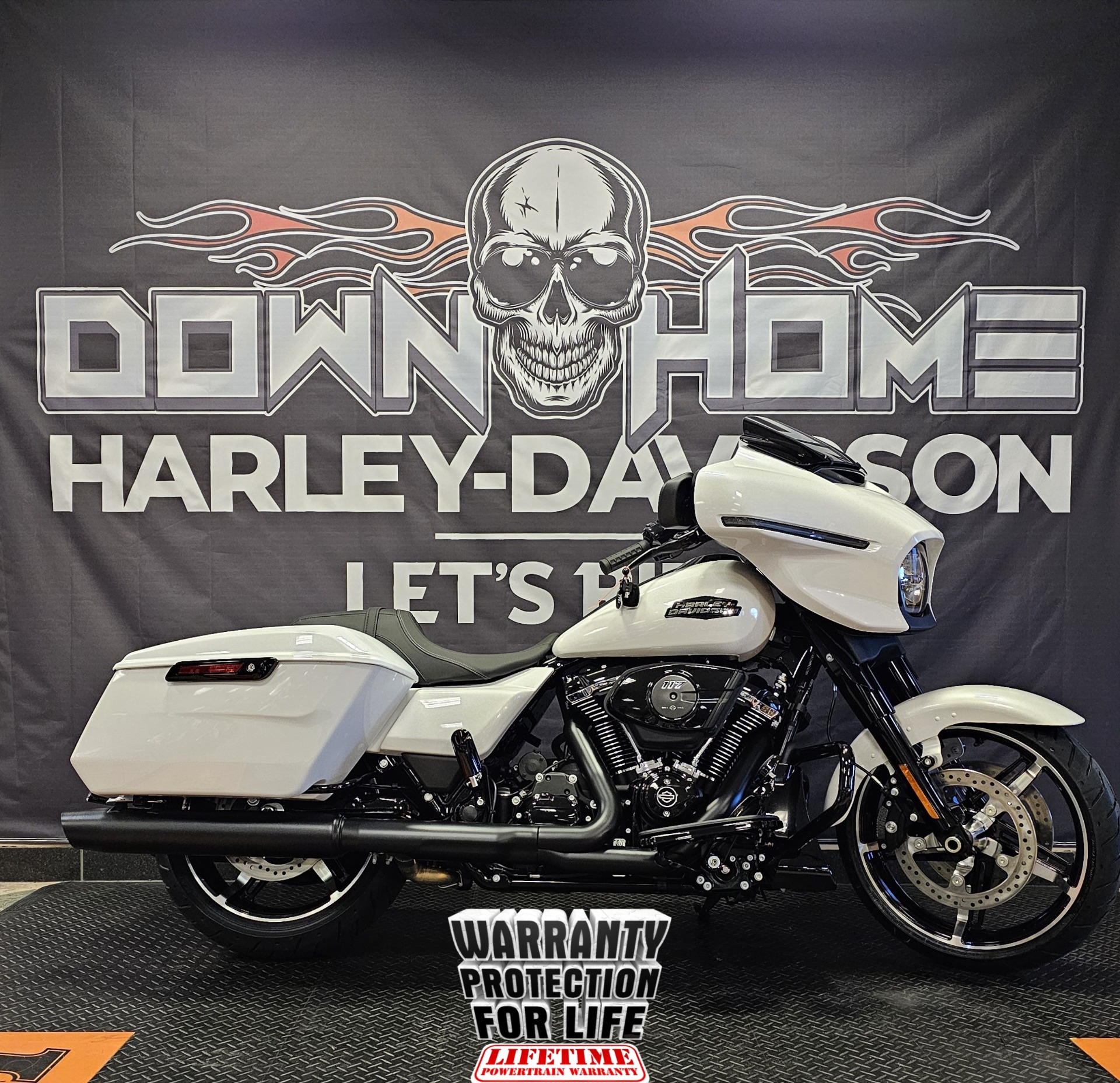 2024 Harley-Davidson Street Glide® in Burlington, North Carolina - Photo 1