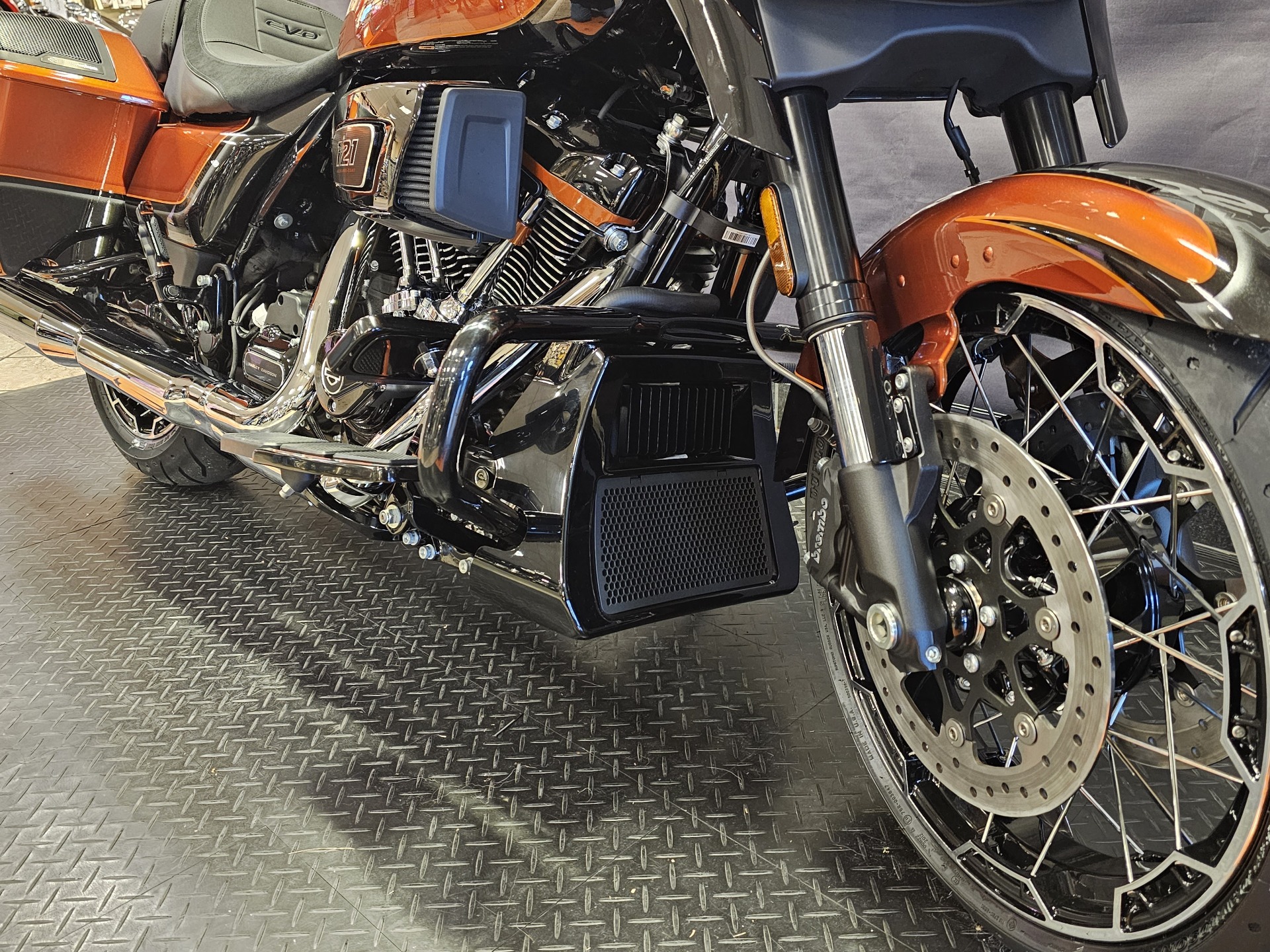 2023 Harley-Davidson CVO™ Street Glide® in Burlington, North Carolina - Photo 10