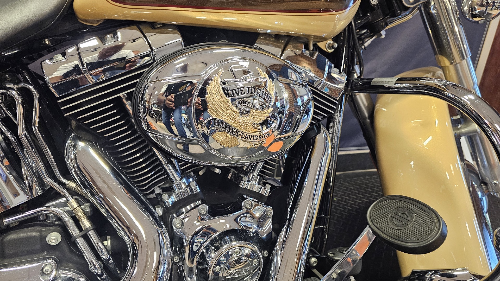 2014 Harley-Davidson Heritage Softail® Classic in Burlington, North Carolina - Photo 3