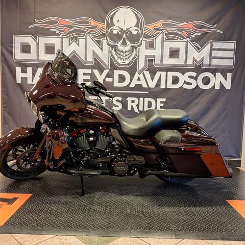 2019 Harley-Davidson CVO™ Street Glide® in Burlington, North Carolina - Photo 1