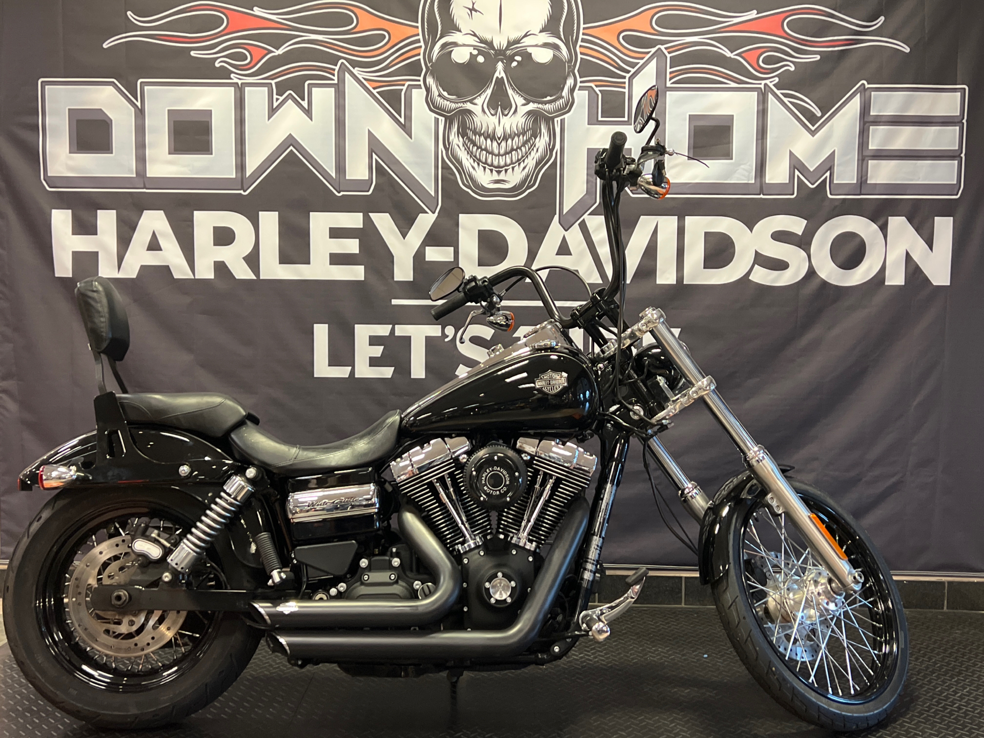 2016 Harley-Davidson Wide Glide® in Burlington, North Carolina - Photo 2