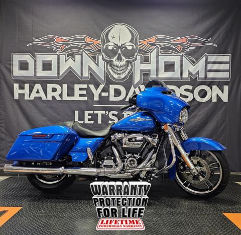 2018 Harley-Davidson Street Glide® in Burlington, North Carolina - Photo 1