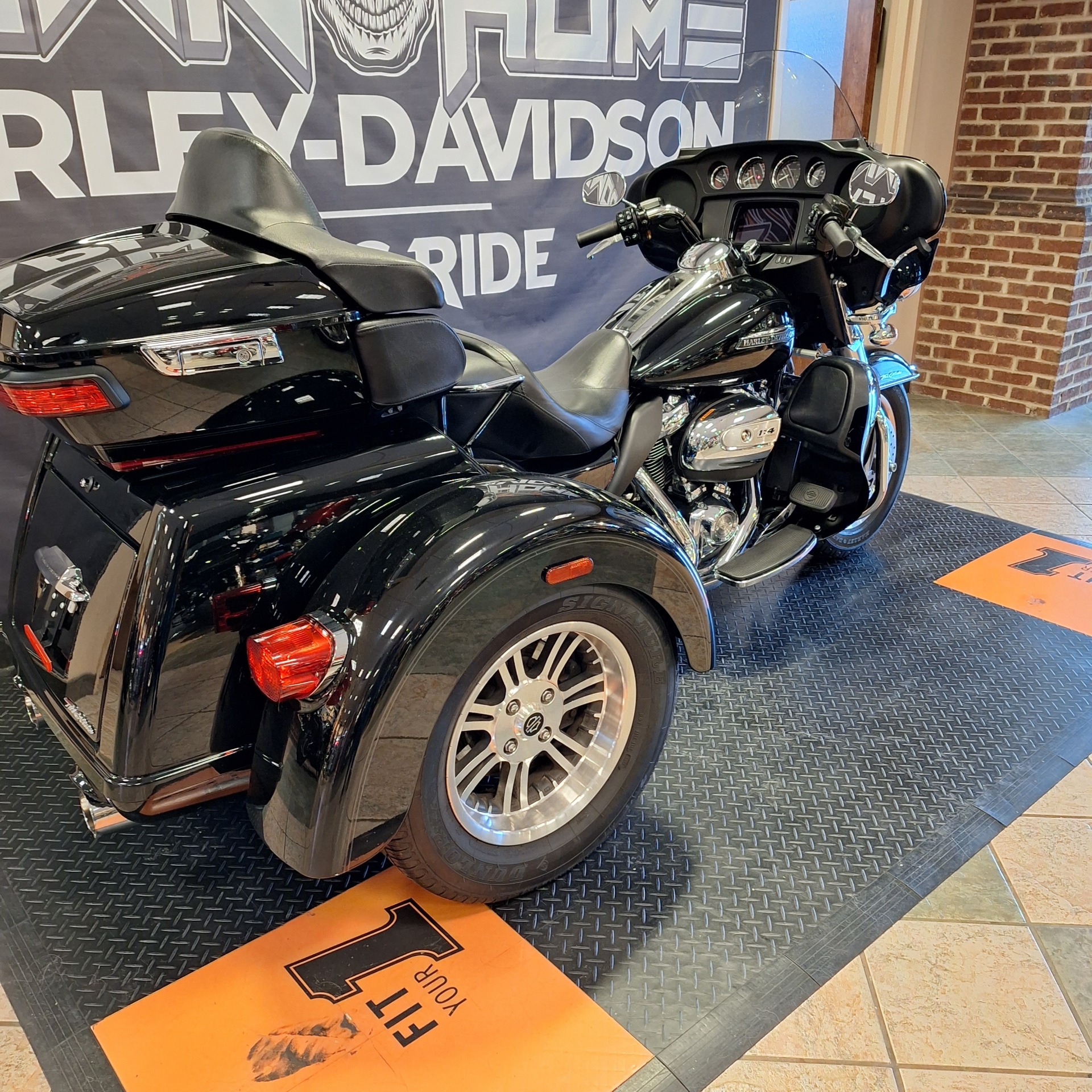 2020 Harley-Davidson Tri Glide® Ultra in Burlington, North Carolina - Photo 7