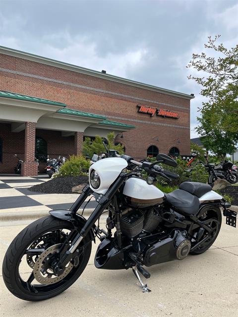 2016 Harley-Davidson CVO™ Pro Street Breakout® in Burlington, North Carolina - Photo 2