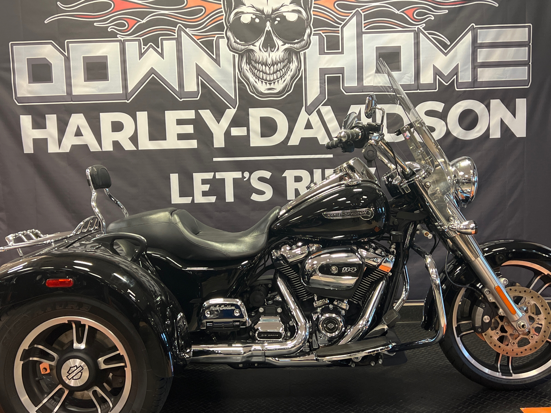 2019 Harley-Davidson Freewheeler® in Burlington, North Carolina - Photo 2