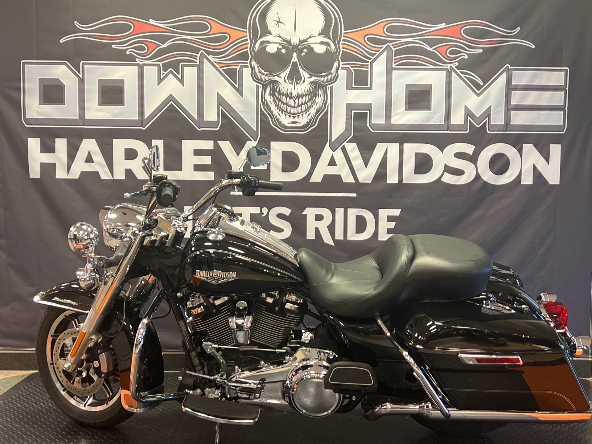 2017 Harley-Davidson Road King® in Burlington, North Carolina - Photo 1