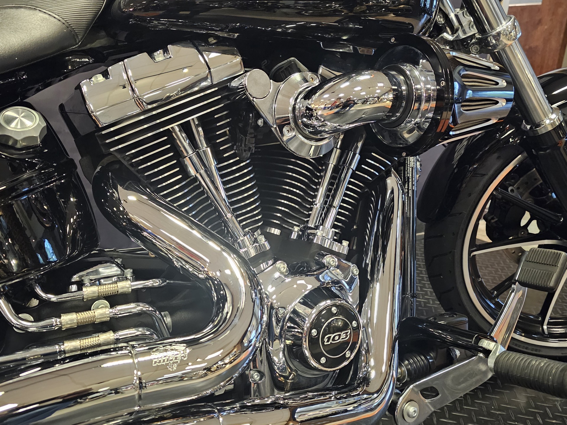 2015 Harley-Davidson Breakout® in Burlington, North Carolina - Photo 3