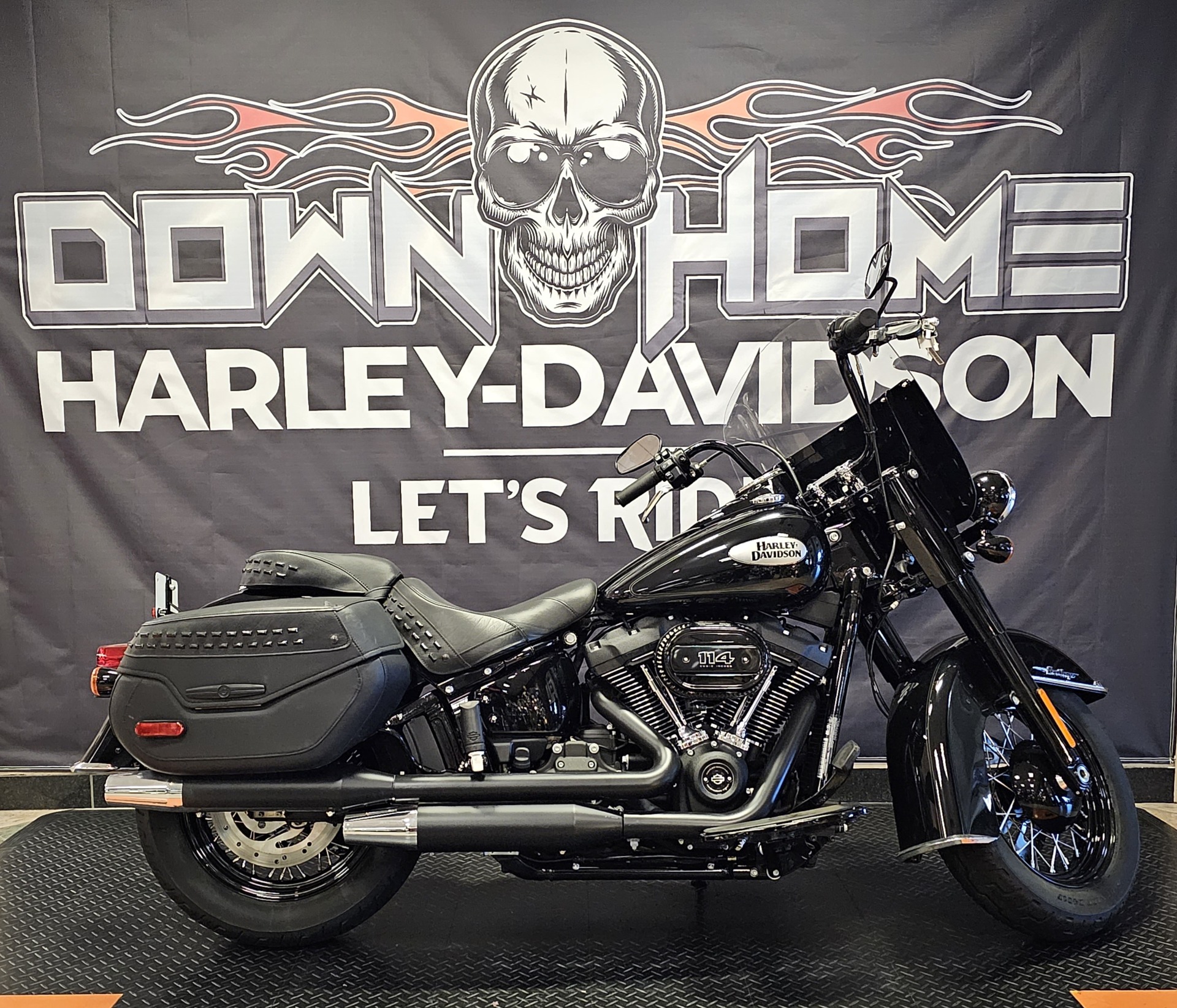 2022 Harley-Davidson Heritage Classic 114 in Burlington, North Carolina - Photo 2