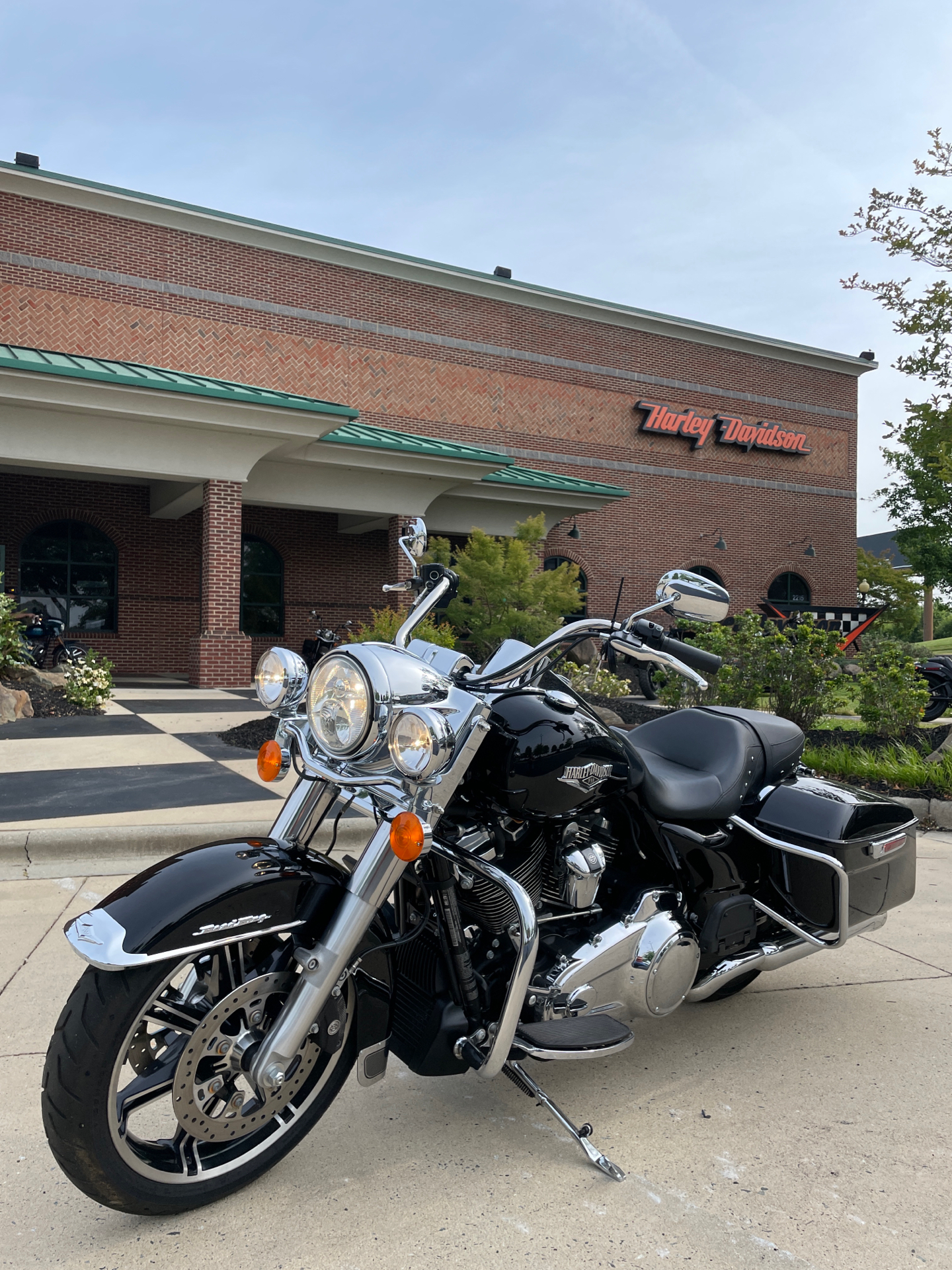 2021 Harley-Davidson Road King® in Burlington, North Carolina - Photo 2