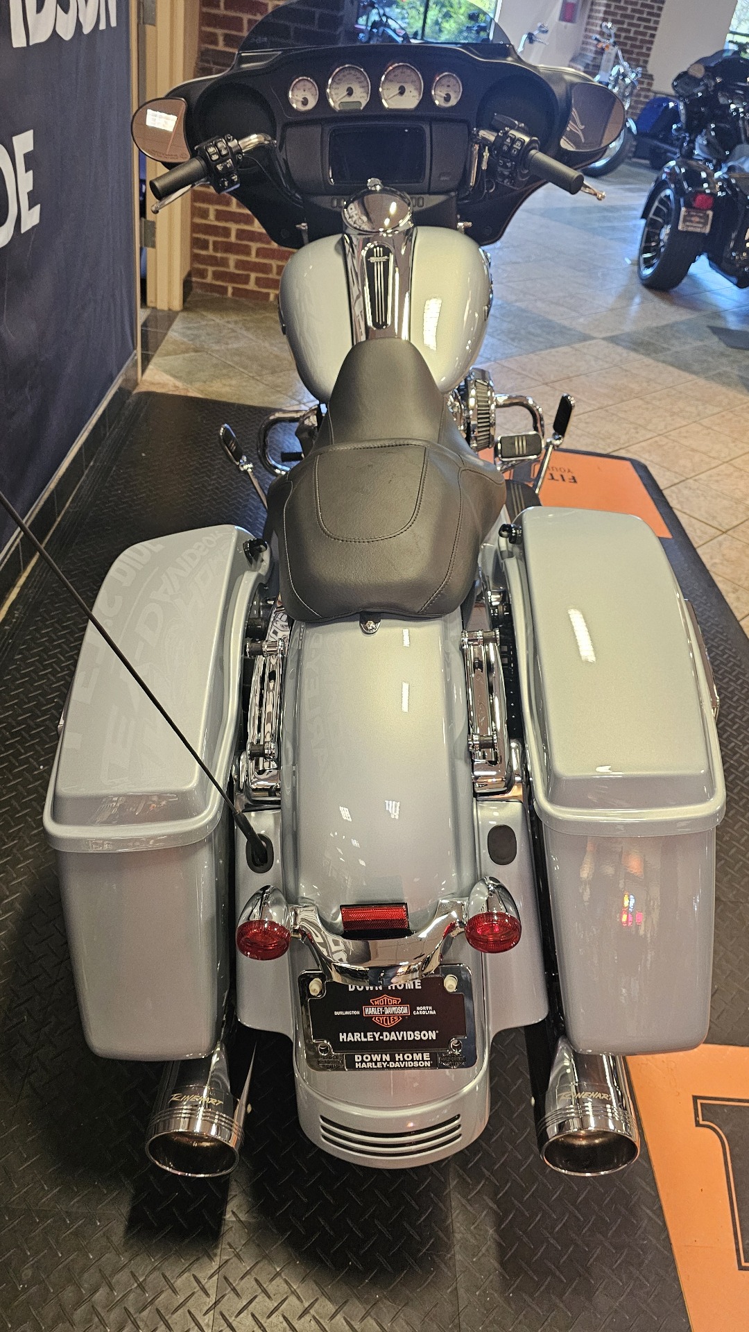 2023 Harley-Davidson Street Glide® in Burlington, North Carolina - Photo 6