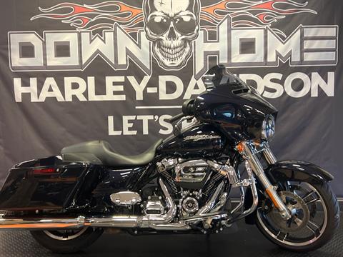 2019 Harley-Davidson Street Glide® in Burlington, North Carolina - Photo 2