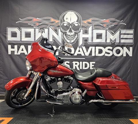 2013 Harley-Davidson Street Glide® in Burlington, North Carolina - Photo 2