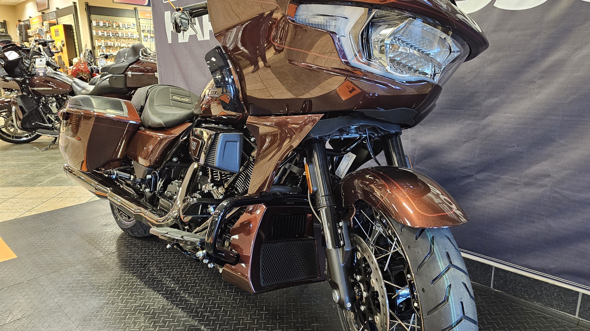 2024 Harley-Davidson CVO™ Road Glide® in Burlington, North Carolina - Photo 4