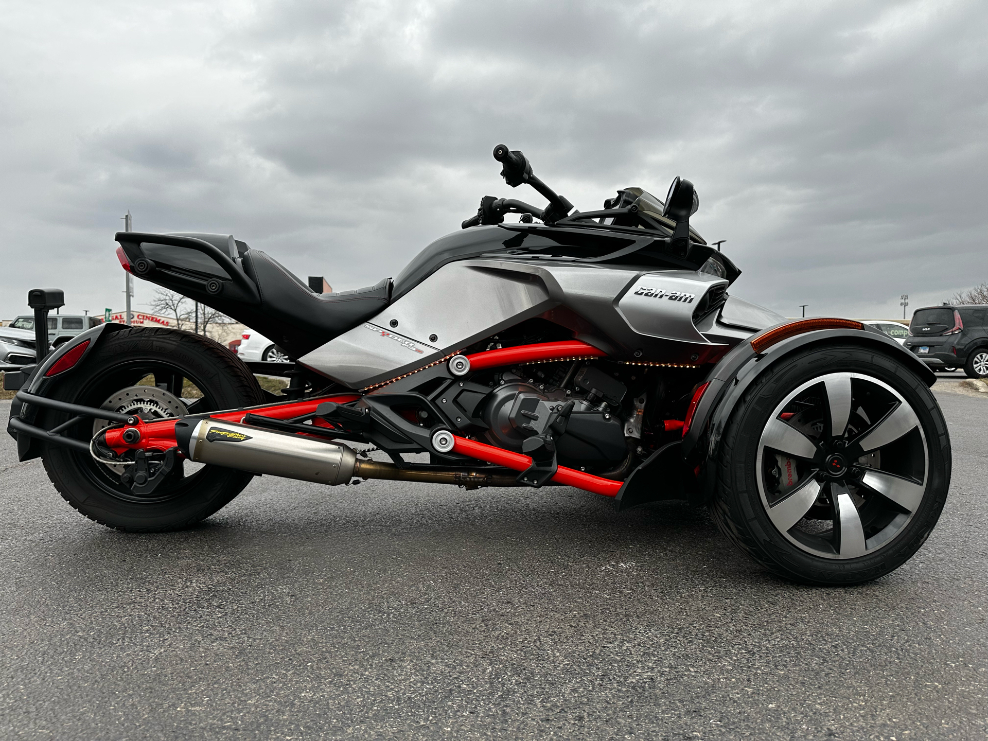 2015 Can-Am Spyder® F3 SE6 in Crystal Lake, Illinois - Photo 1