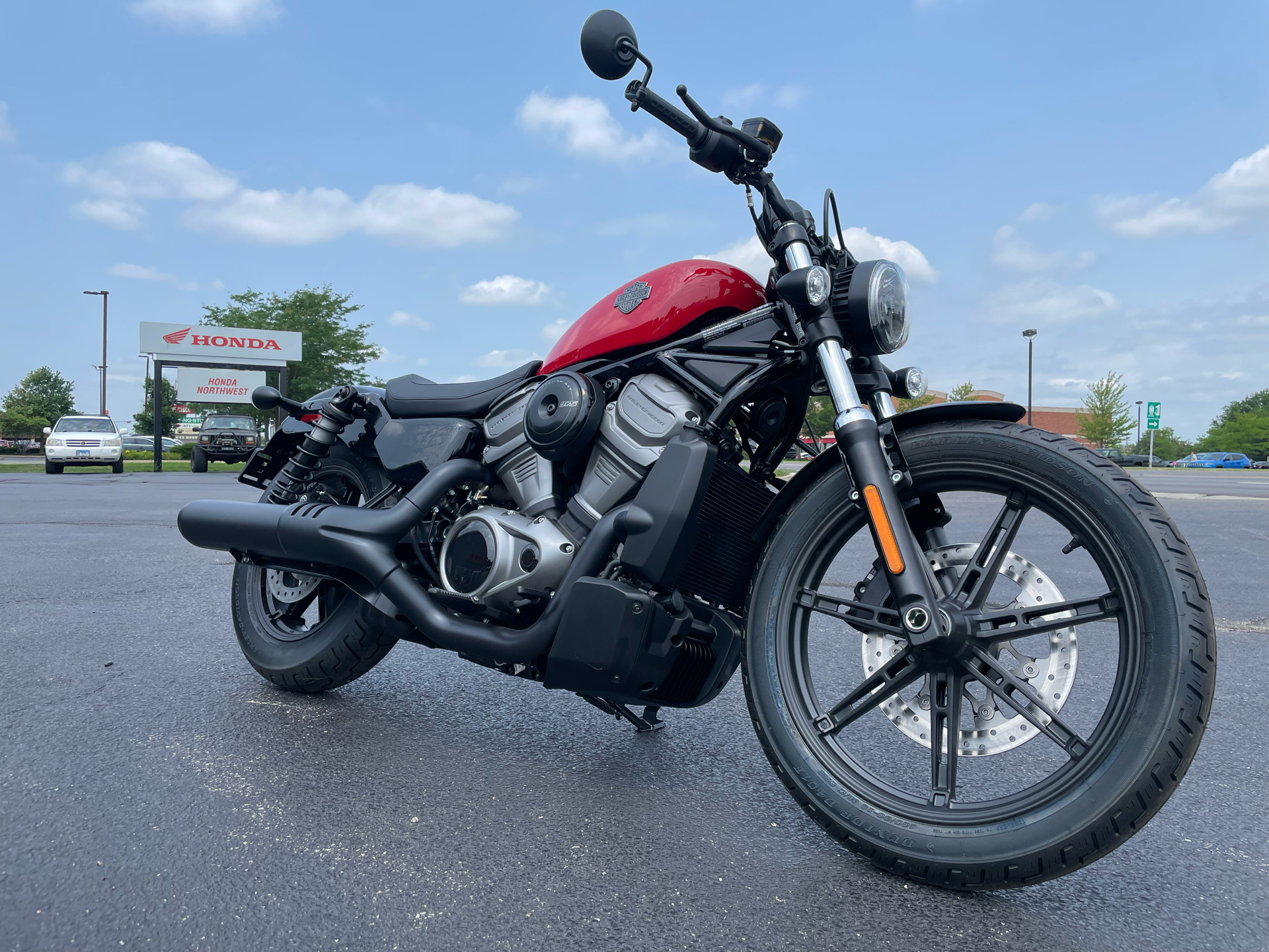 2023 Harley-Davidson Nightster® in Crystal Lake, Illinois - Photo 3