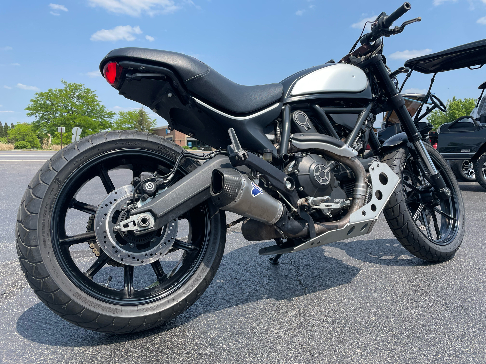 2016 Ducati Scrambler Full Throttle in Crystal Lake, Illinois - Photo 6