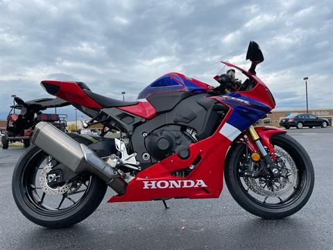 2022 Honda CBR1000RR ABS in Crystal Lake, Illinois - Photo 1
