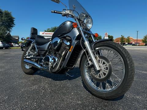 2005 Suzuki Boulevard S50 in Crystal Lake, Illinois - Photo 3