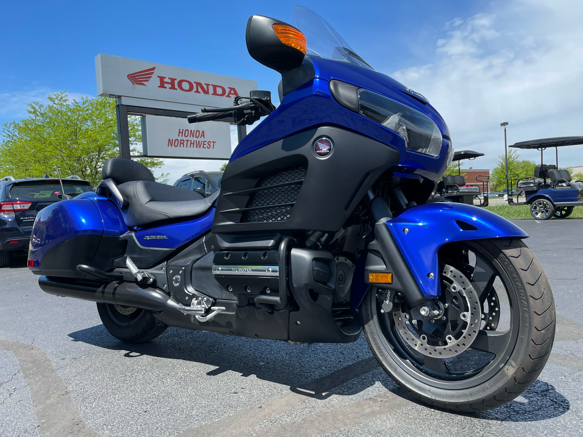 2015 Honda Gold Wing F6B® Deluxe in Crystal Lake, Illinois - Photo 4