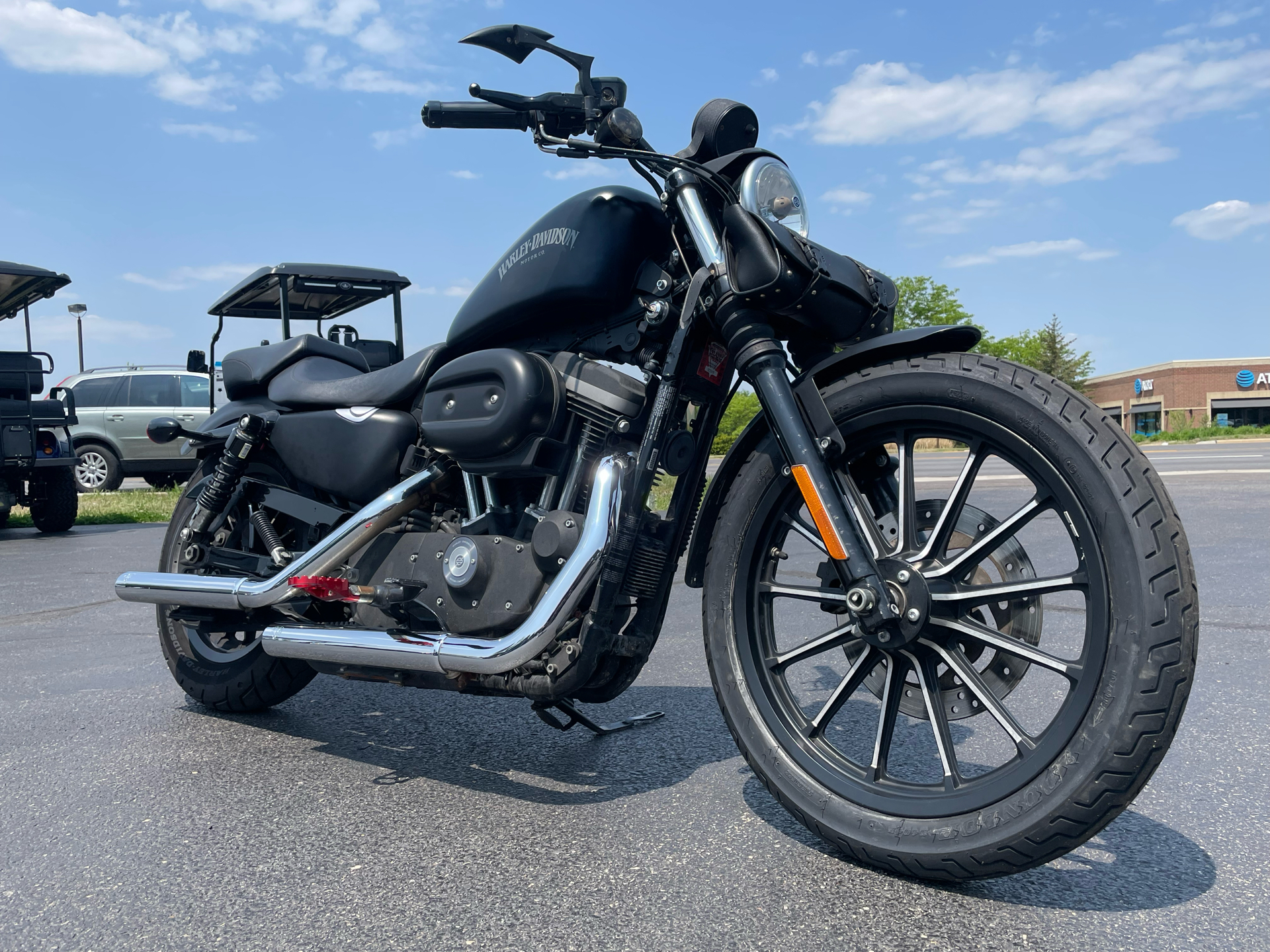 2012 Harley-Davidson Sportster® Iron 883™ in Crystal Lake, Illinois - Photo 3