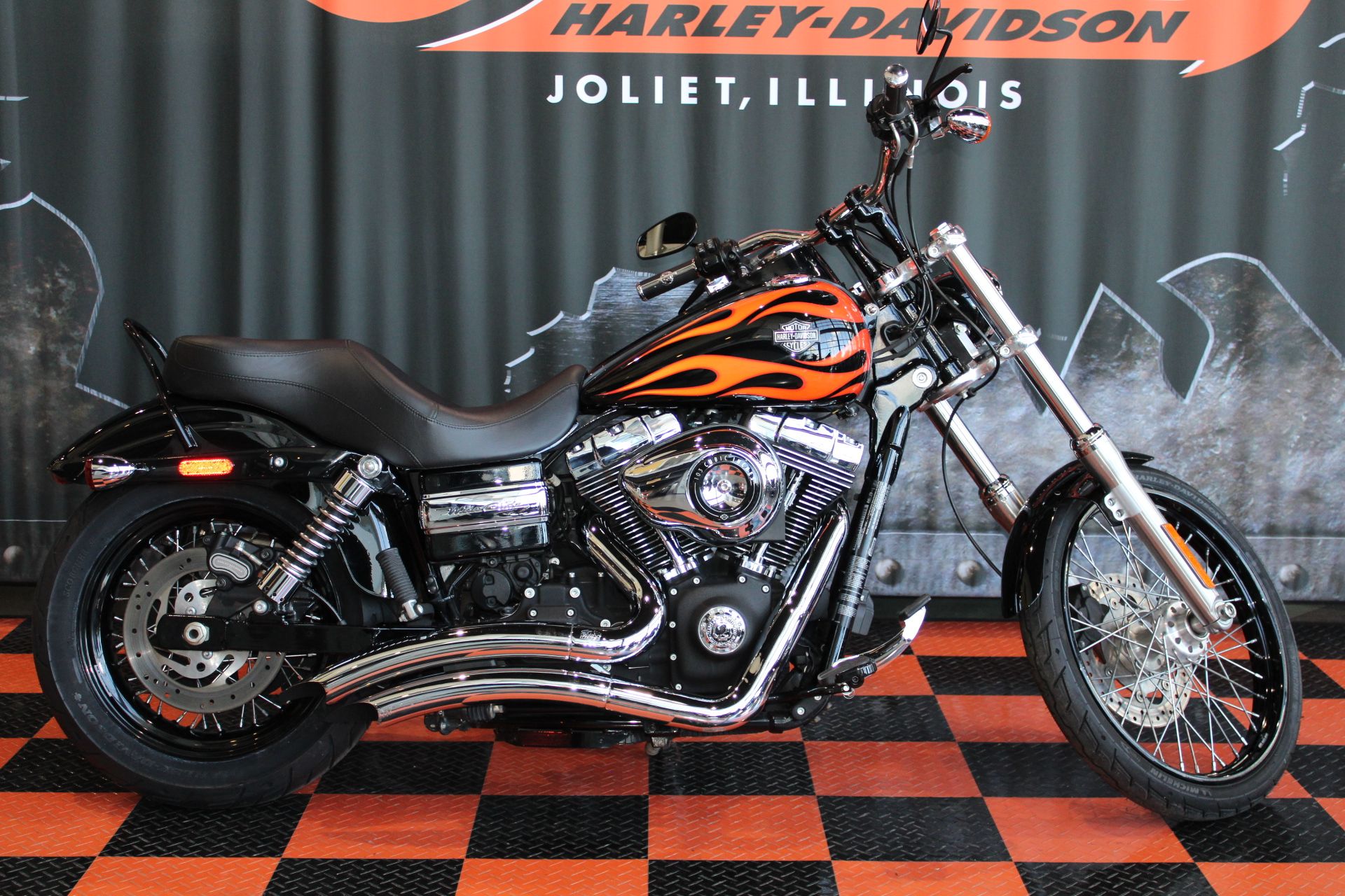 2012 Harley-Davidson Dyna® Wide Glide® in Shorewood, Illinois - Photo 2