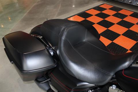 2014 Harley-Davidson Street Glide® Special in Shorewood, Illinois - Photo 7