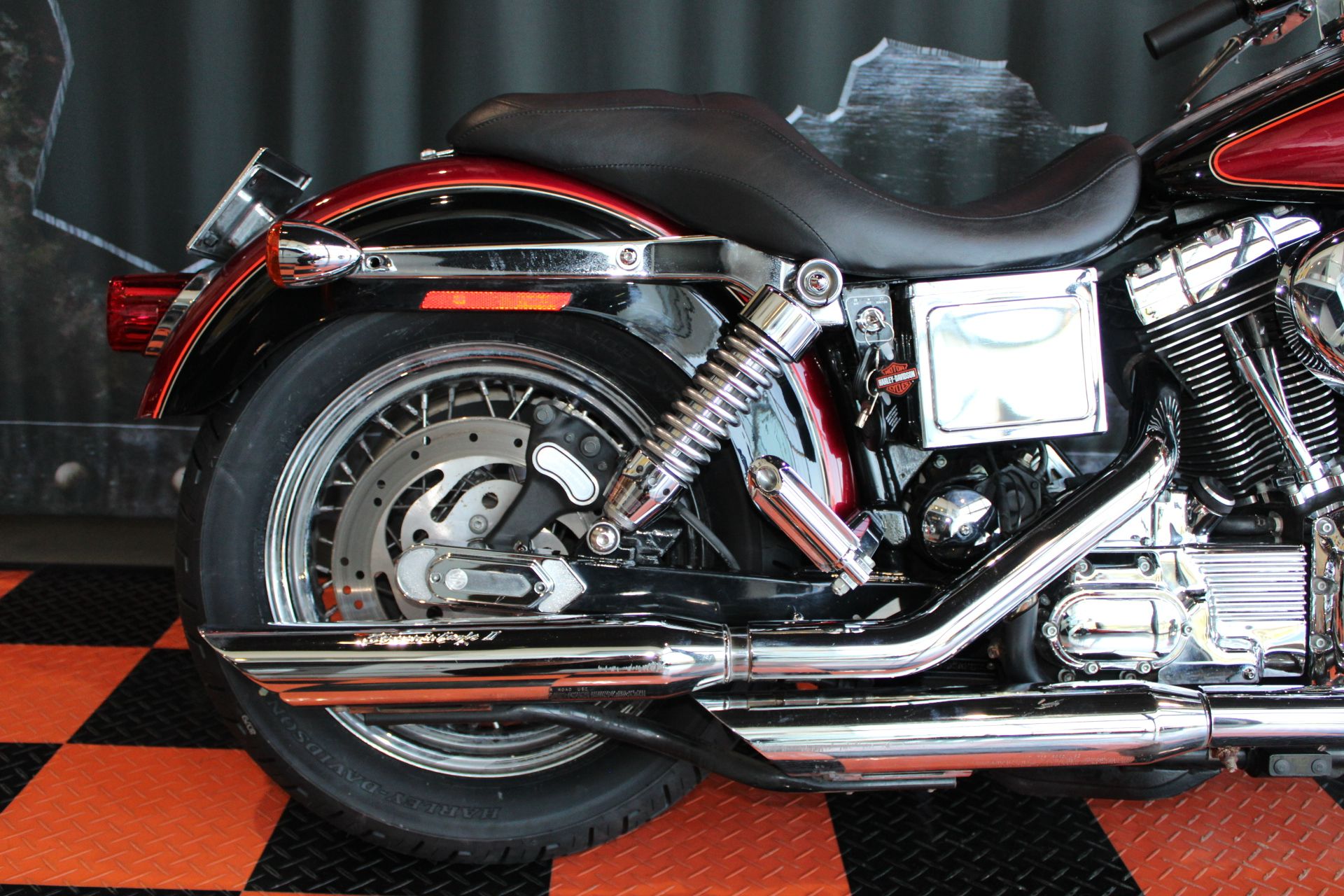 2005 Harley-Davidson FXDL/FXDLI Dyna Low Rider® in Shorewood, Illinois - Photo 15