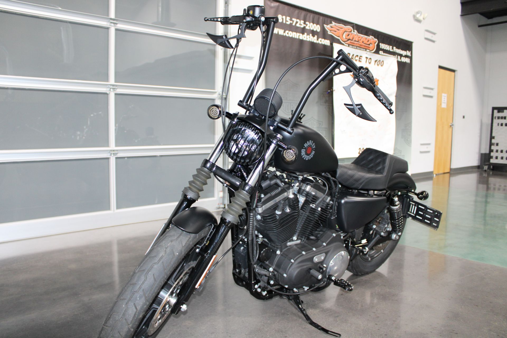 2019 Harley-Davidson Iron 883™ in Shorewood, Illinois - Photo 15