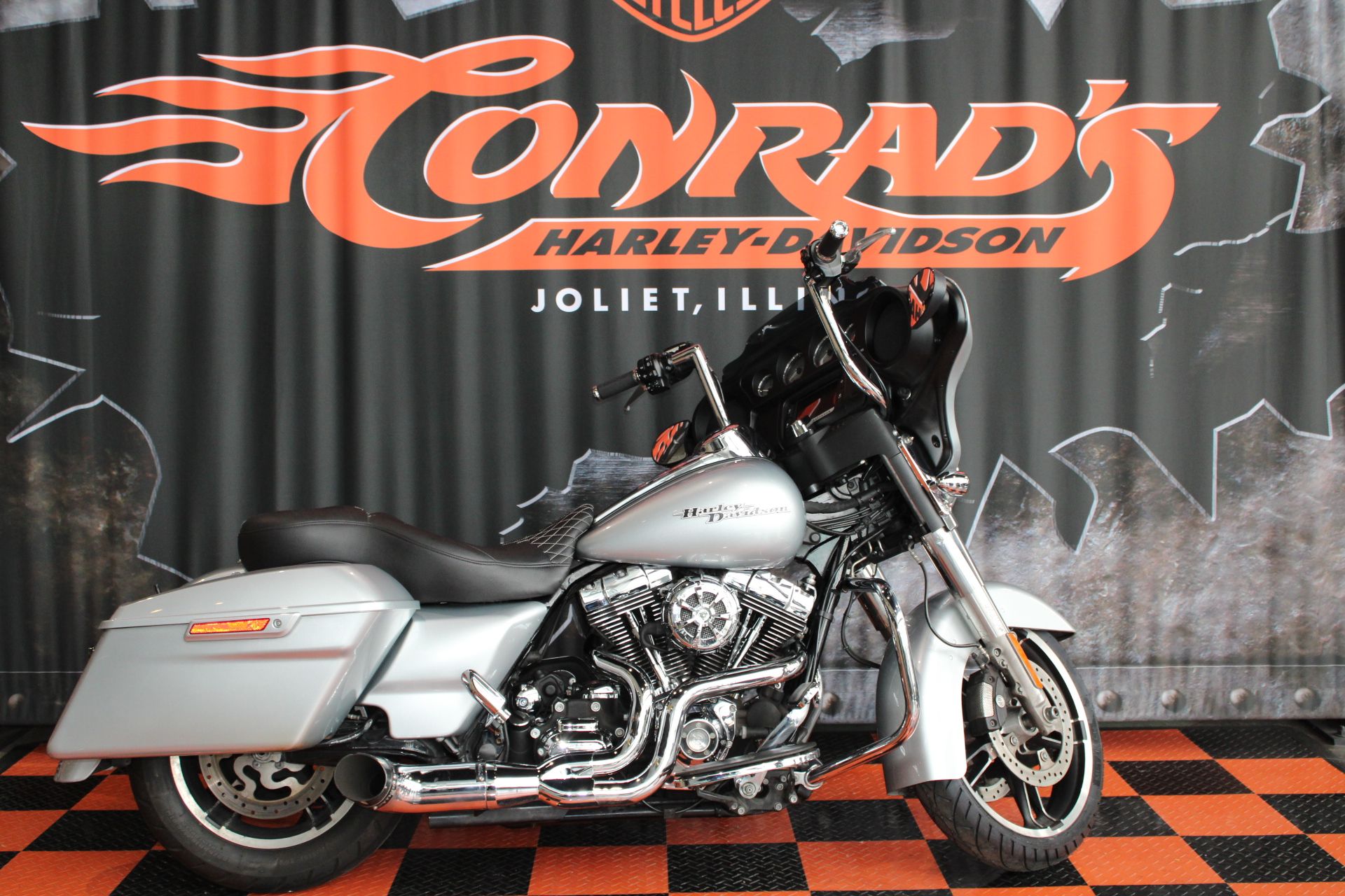 2014 Harley-Davidson Street Glide® in Shorewood, Illinois - Photo 1