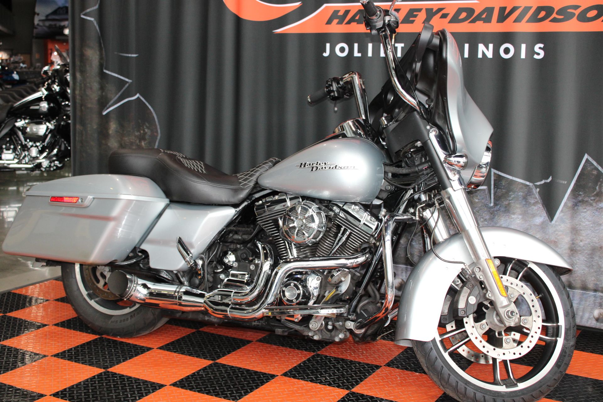 2014 Harley-Davidson Street Glide® in Shorewood, Illinois - Photo 3