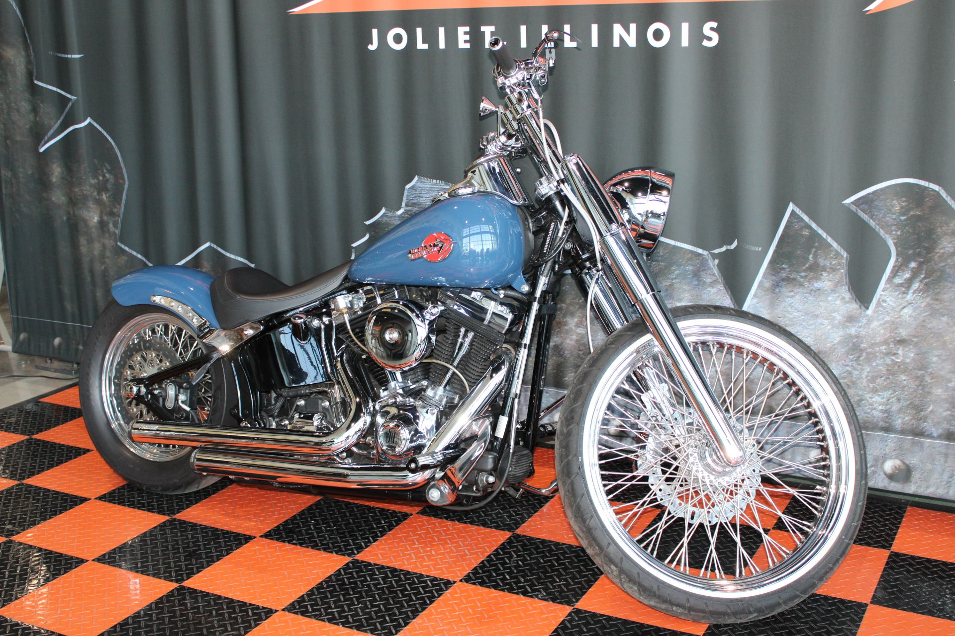 2016 Harley-Davidson Softail Slim® in Shorewood, Illinois - Photo 3