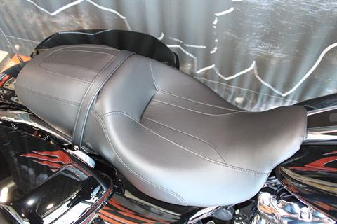 2023 Harley-Davidson Street Glide® Special in Shorewood, Illinois - Photo 10