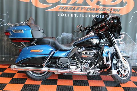 2018 Harley-Davidson 115th Anniversary Ultra Limited in Shorewood, Illinois - Photo 2