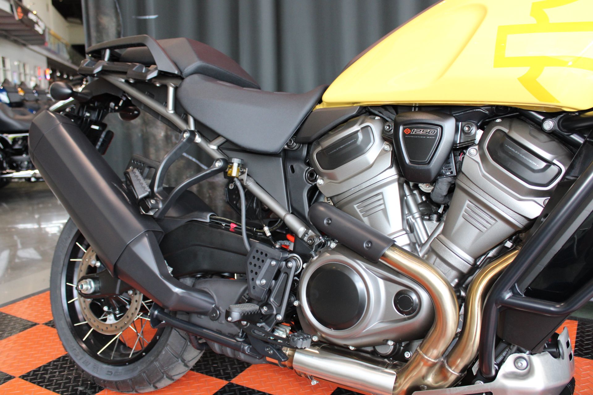2023 Harley-Davidson Pan America™ 1250 Special in Shorewood, Illinois - Photo 8