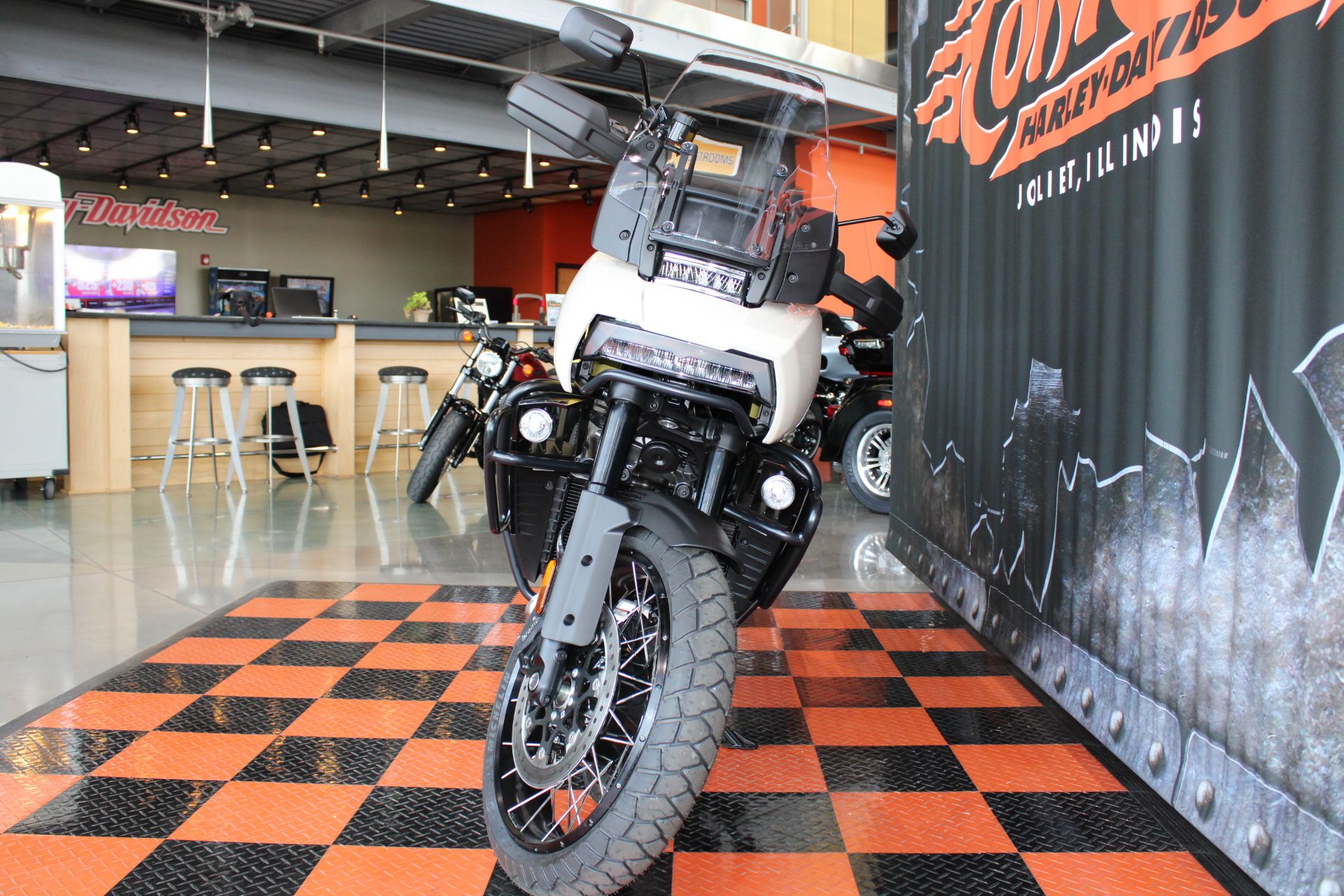 2023 Harley-Davidson Pan America™ 1250 Special in Shorewood, Illinois - Photo 21